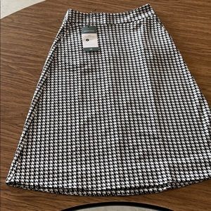 Fall 2020 Cabi Houndstooth Skirt